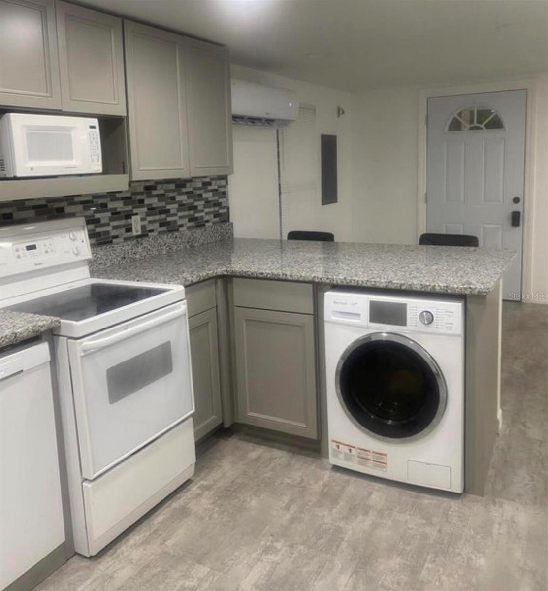 1810 N Brack St Property Photo 13