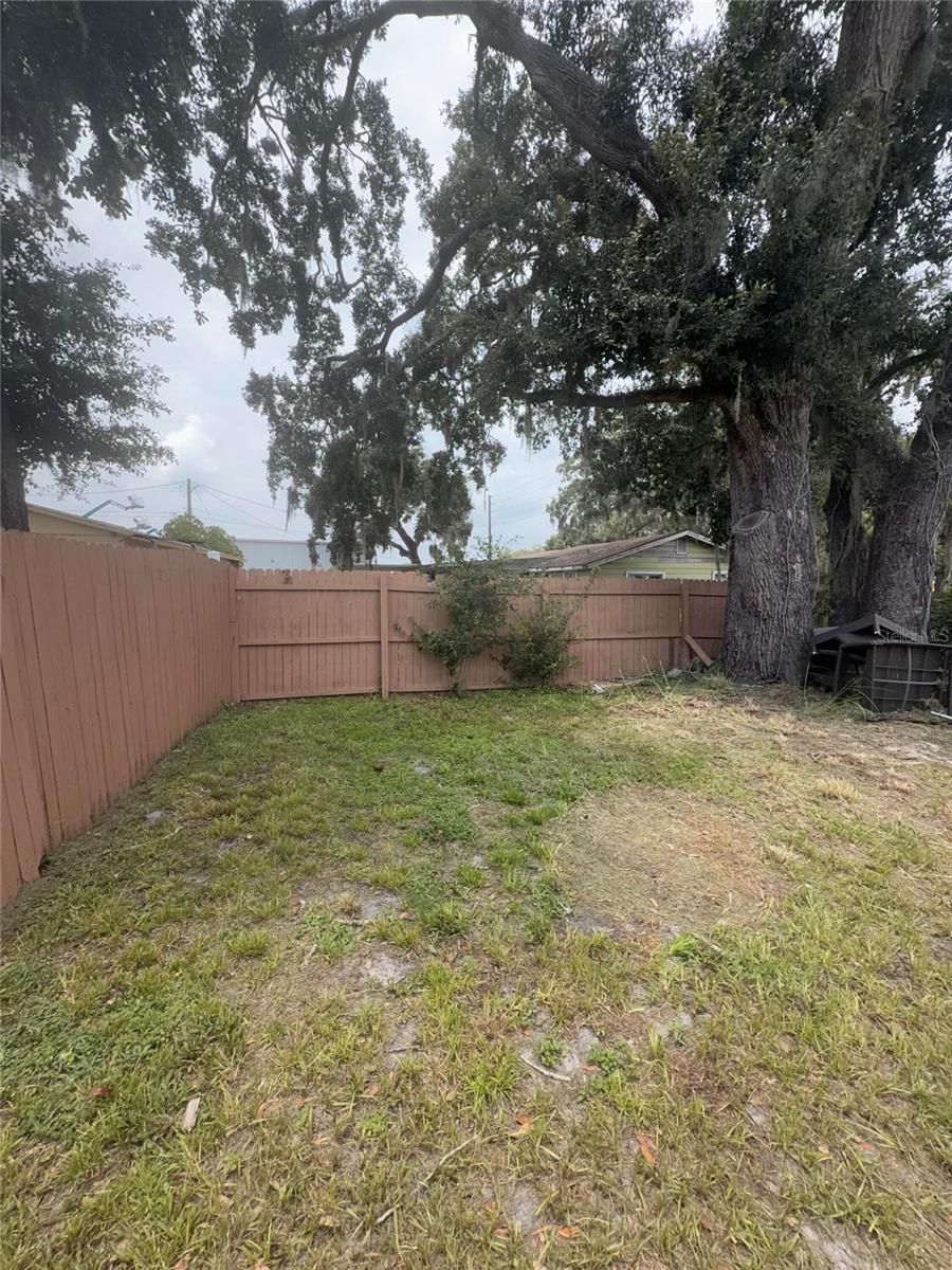 1810 N Brack St Property Photo 31