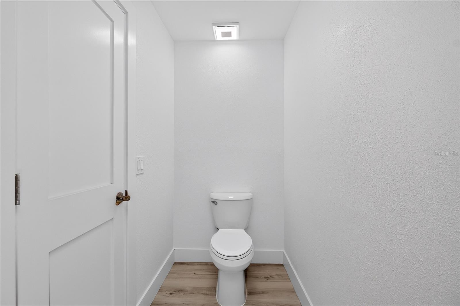 1225 Hoffner Ave Property Photo 32