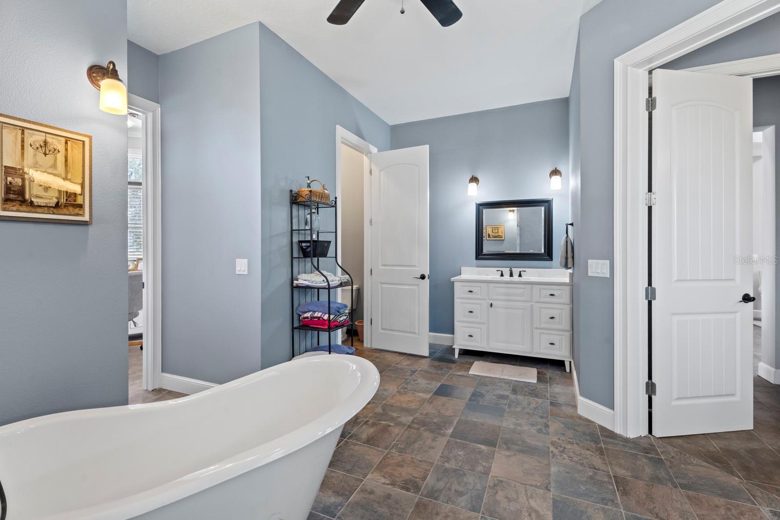 2630 Franklin Rd Property Photo 27