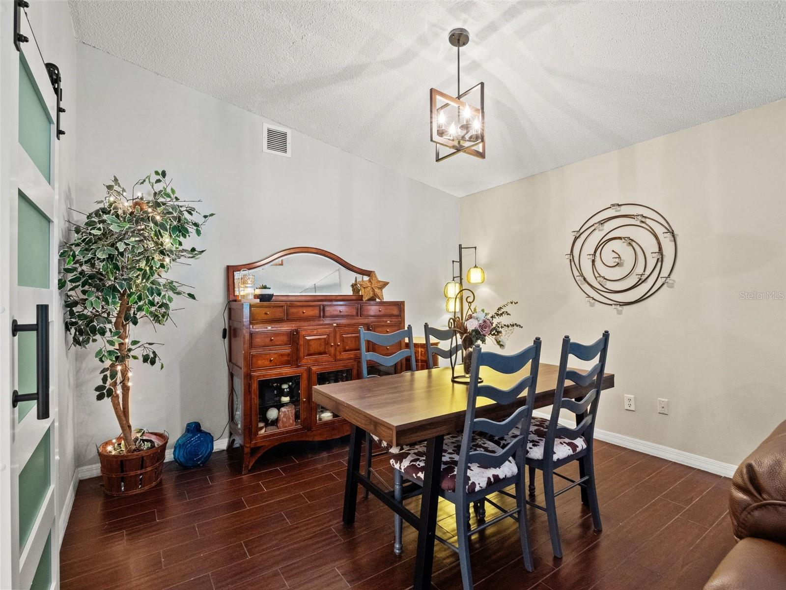 1161 W Lake Brantley Rd Property Photo 10