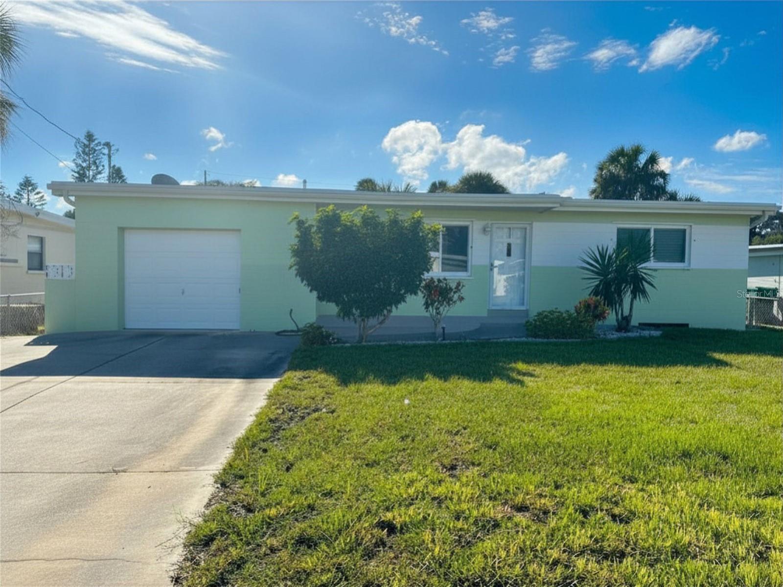 3114 ESPERANZA AVE
