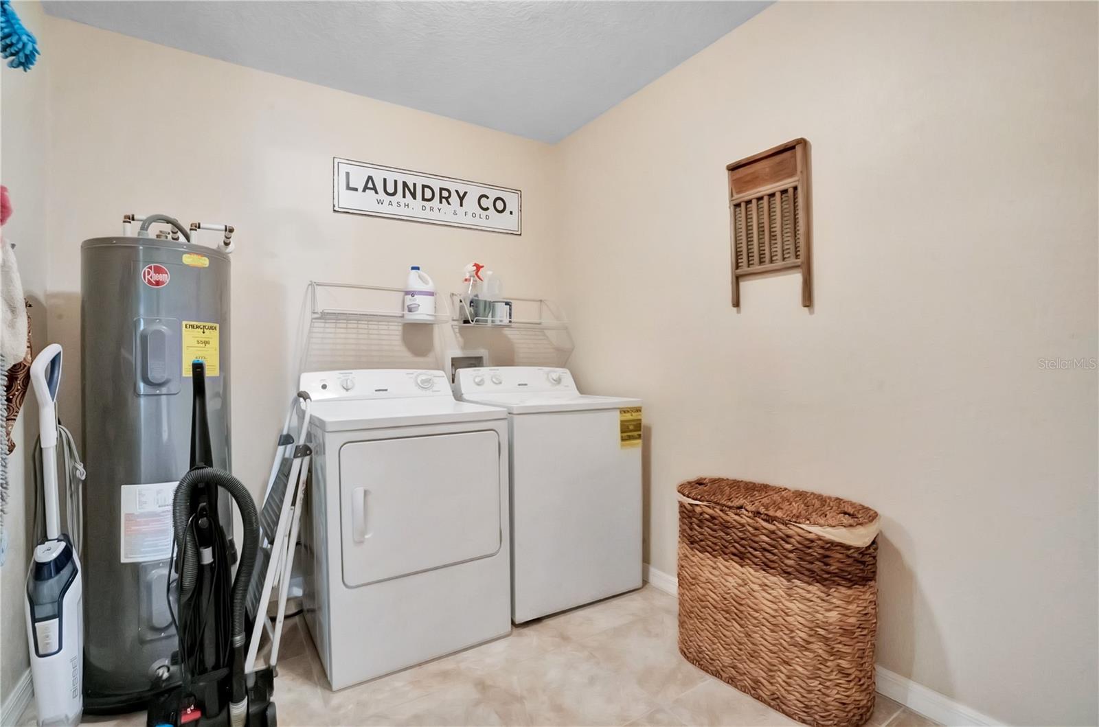 4901 Bristol Ct Property Photo 15