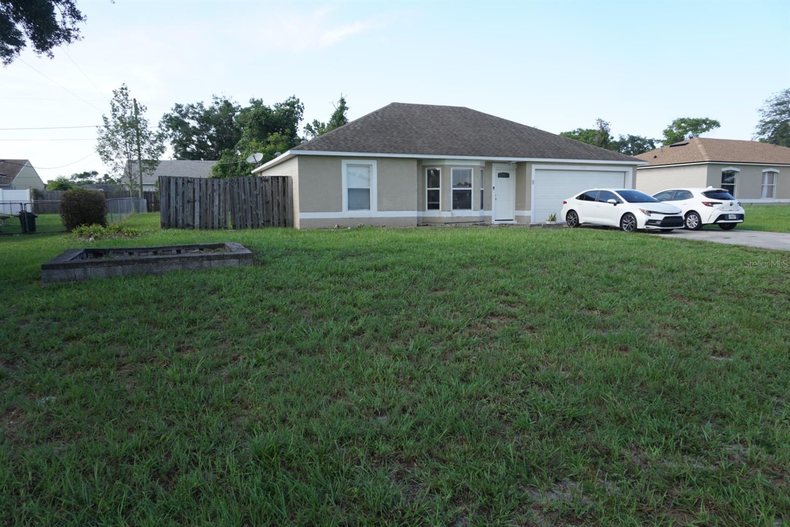 2960 Belkton Property Photo 2