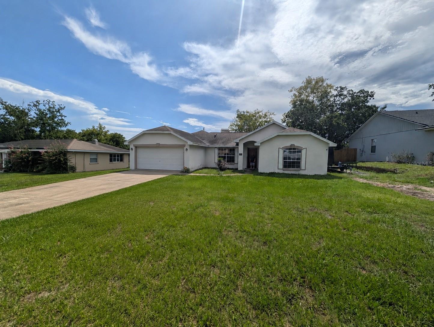 770 Sweetbrier Dr Property Photo 1