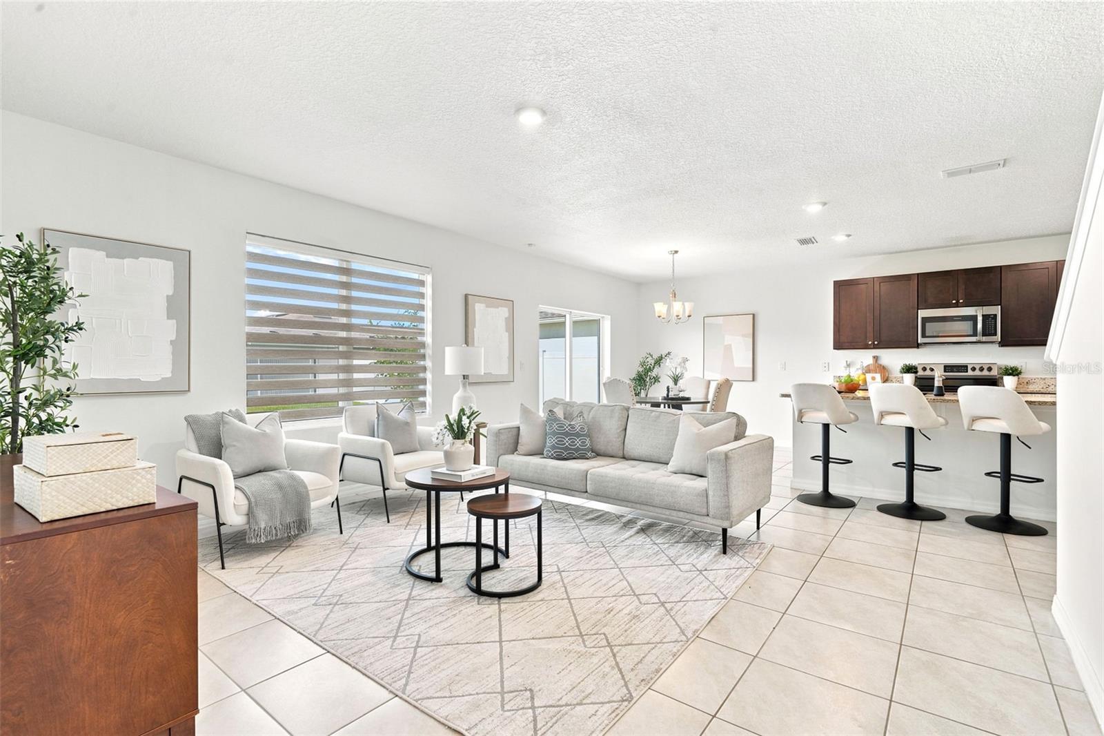 5125 Fiddlewood Way Property Photo 3