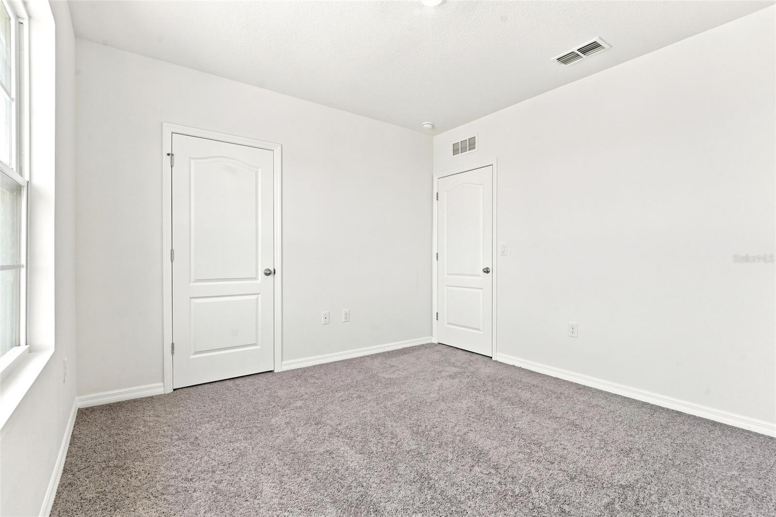 5125 Fiddlewood Way Property Photo 18