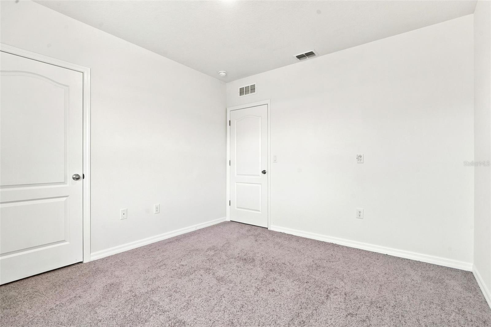 5125 Fiddlewood Way Property Photo 20
