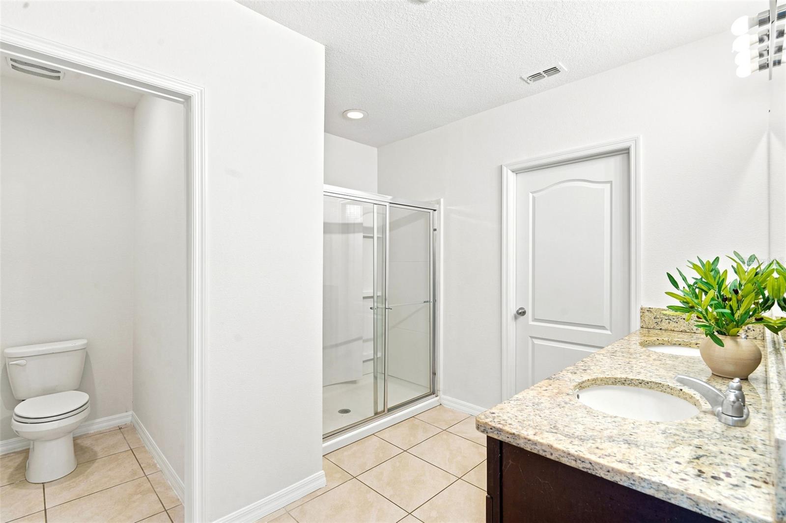 5125 Fiddlewood Way Property Photo 23