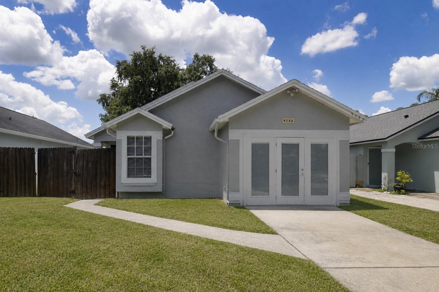 9752 PINEY POINT CIR