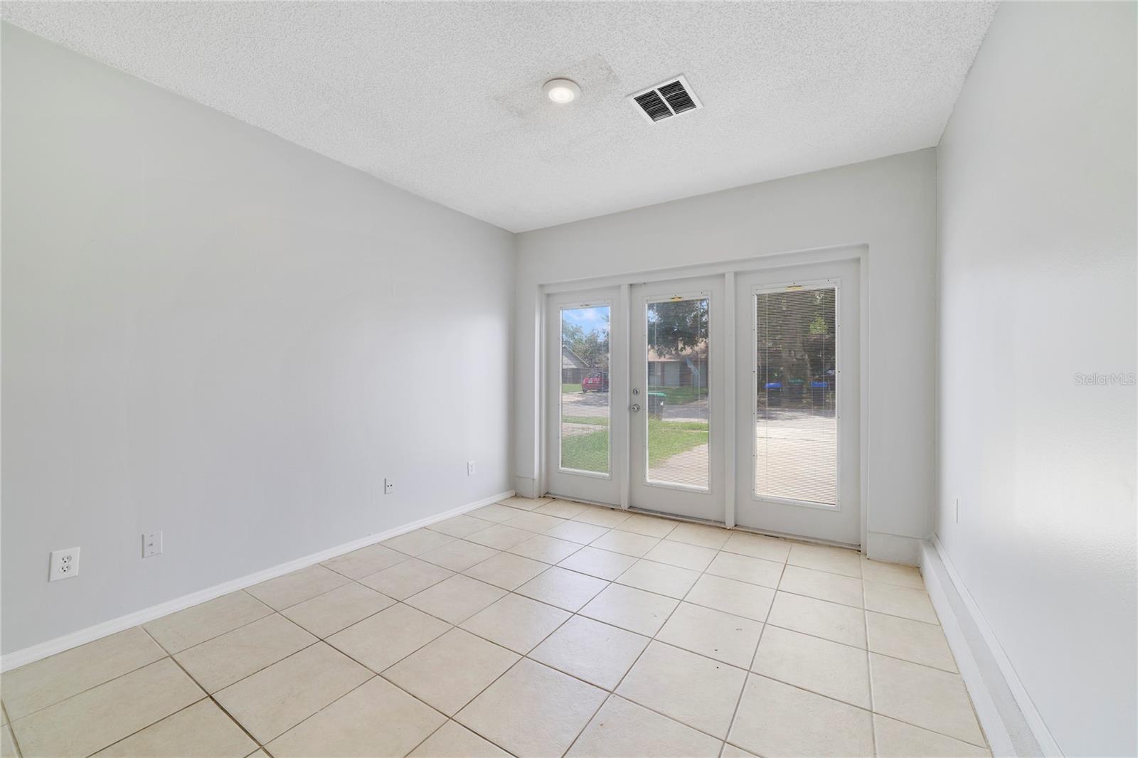 9752 Piney Point Cir Property Photo 21
