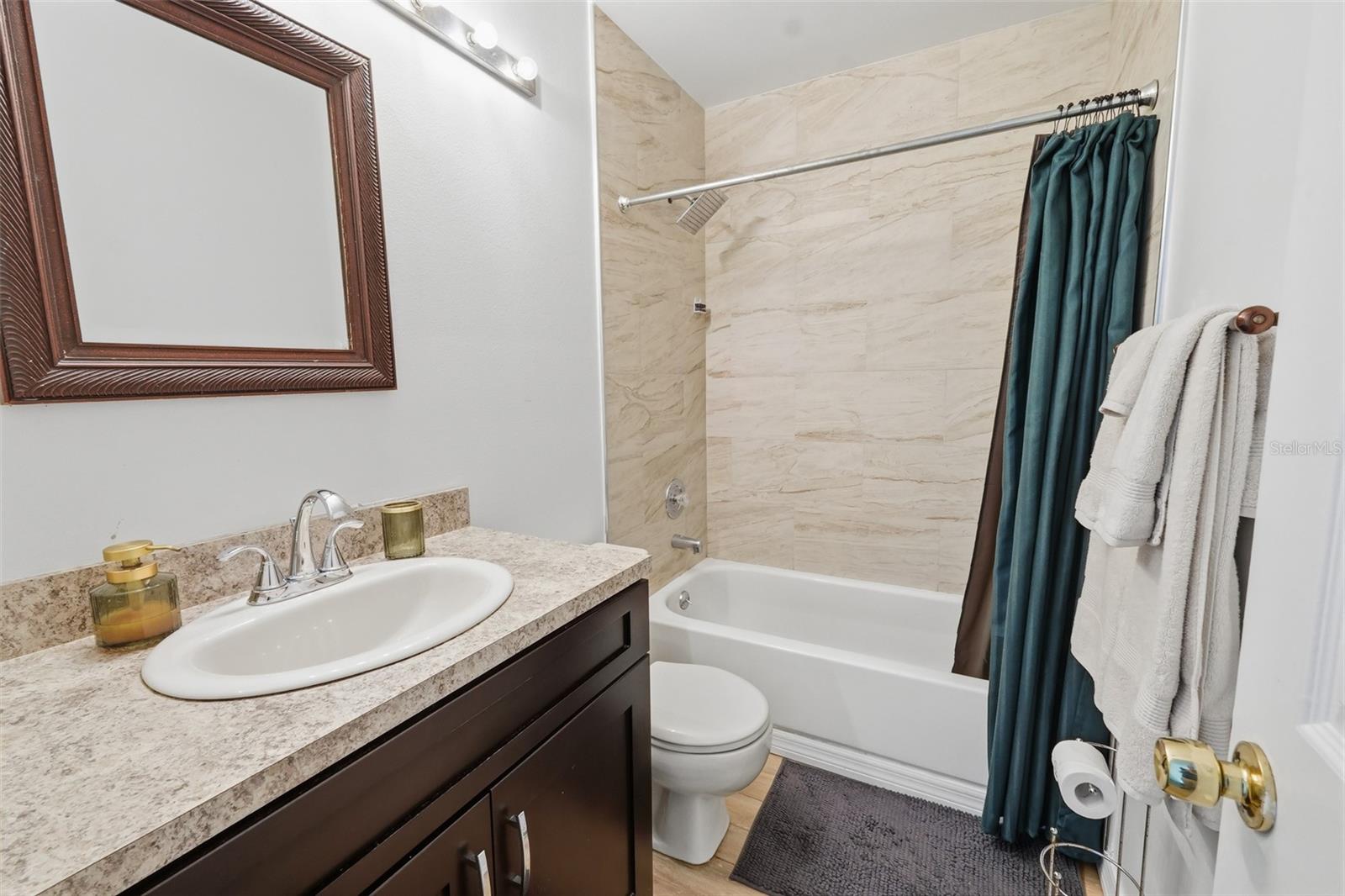 2216 Stonington Ave #2216 Property Photo 35