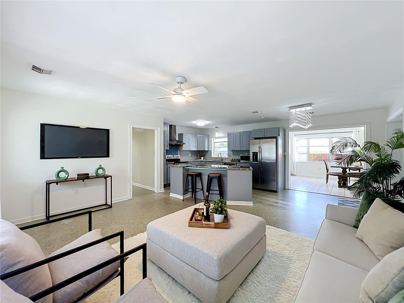 52 Clark St Property Photo 11