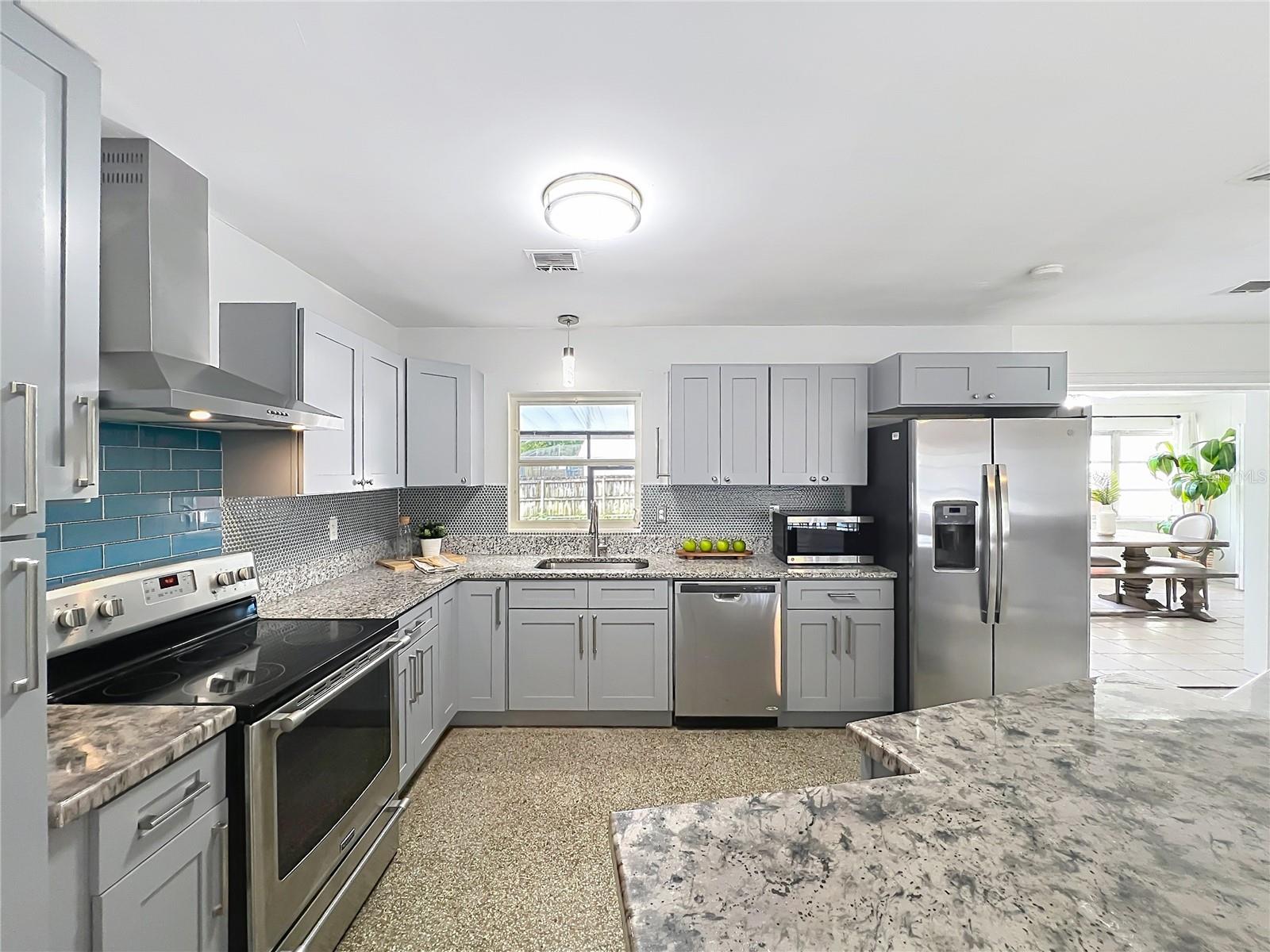 52 Clark St Property Photo 14