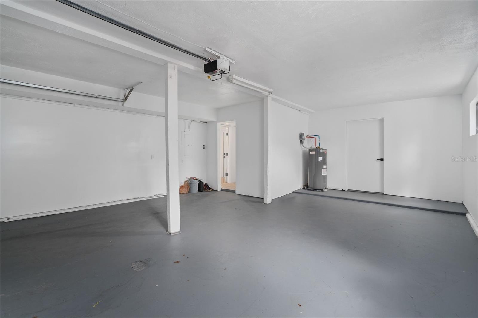 4221 Greenfern Dr Property Photo 36