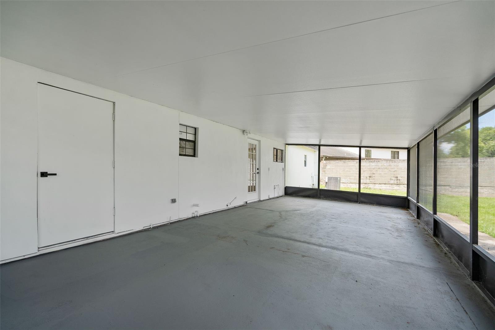 4221 Greenfern Dr Property Photo 38