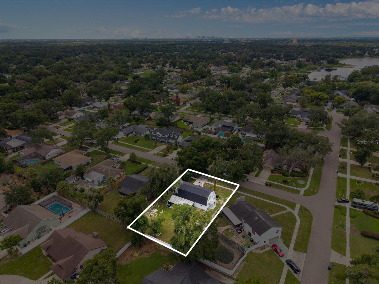 4221 Greenfern Dr Property Photo 45
