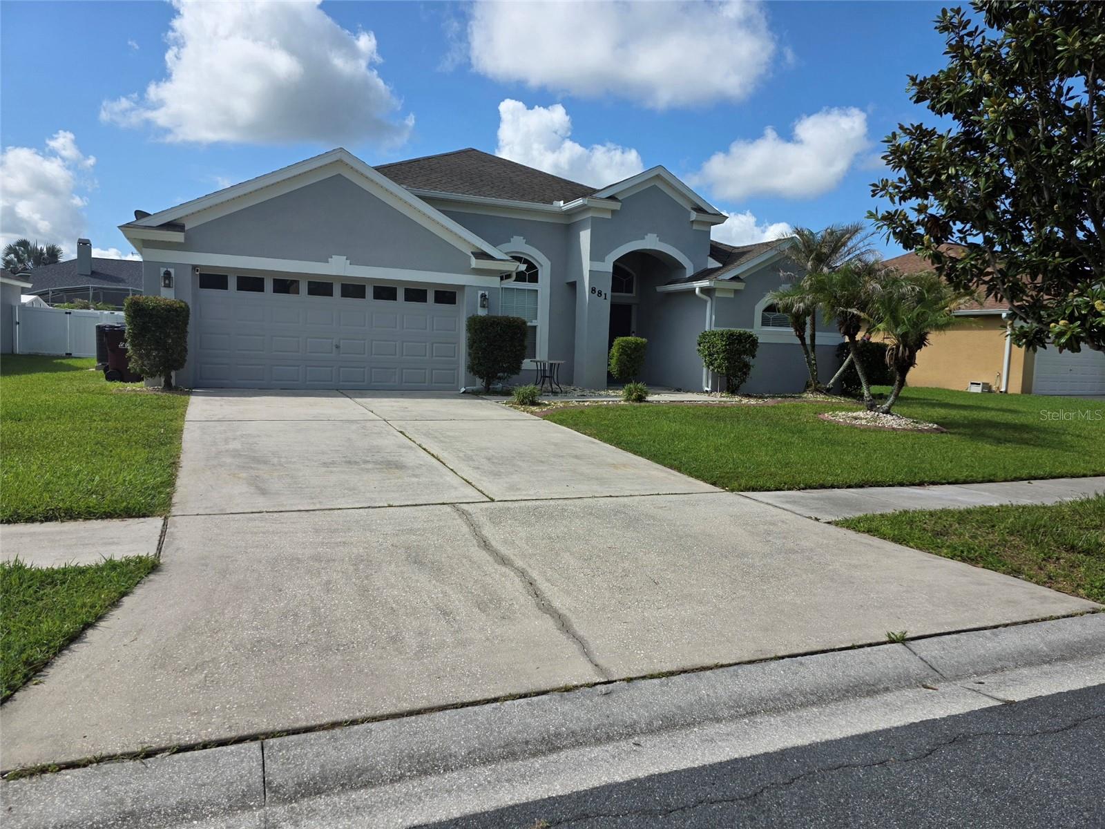 881 Seneca Trl Property Photo 1