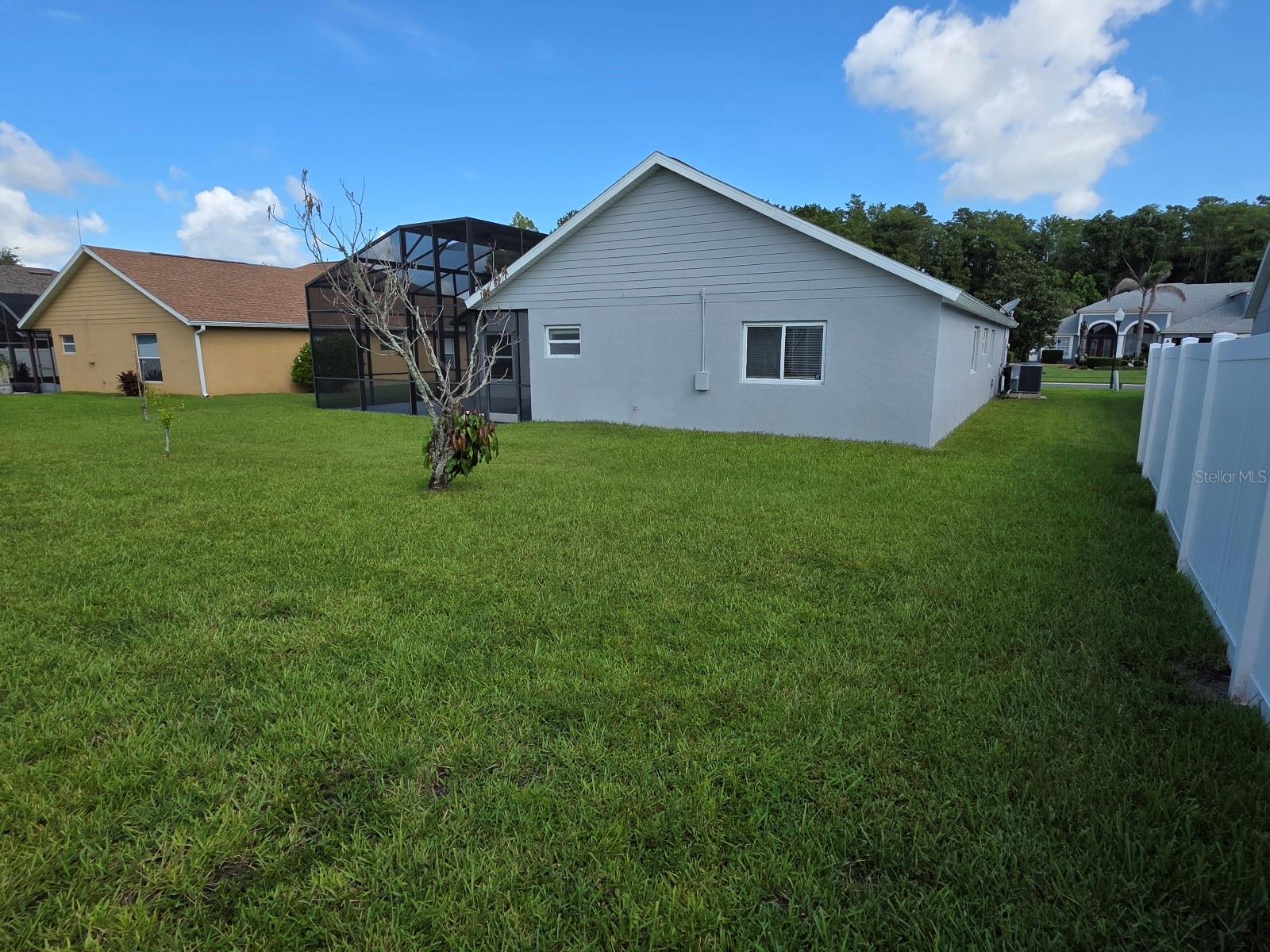 881 Seneca Trl Property Photo 15
