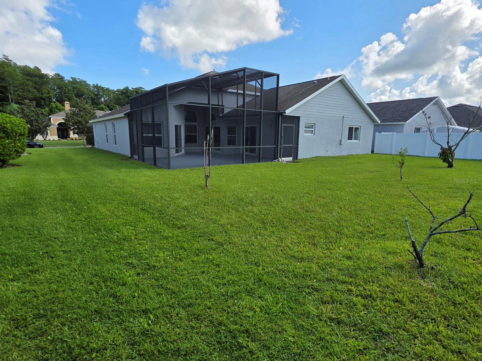881 Seneca Trl Property Photo 17