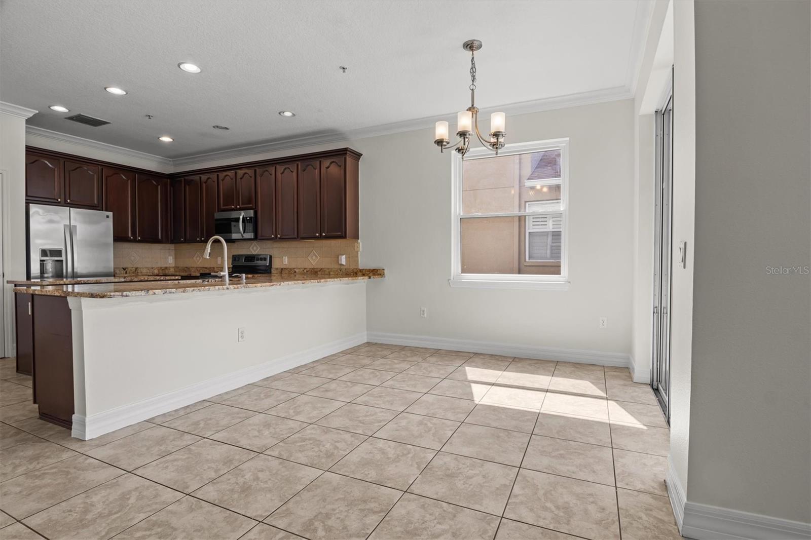 10550 Eastpark Woods Dr Property Photo 11