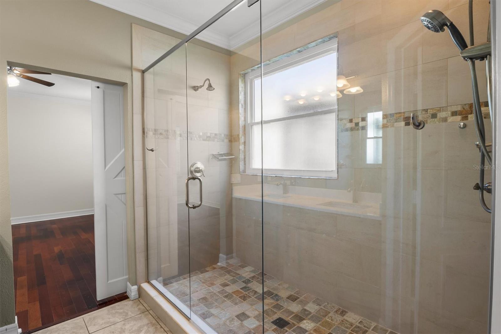 10550 Eastpark Woods Dr Property Photo 24