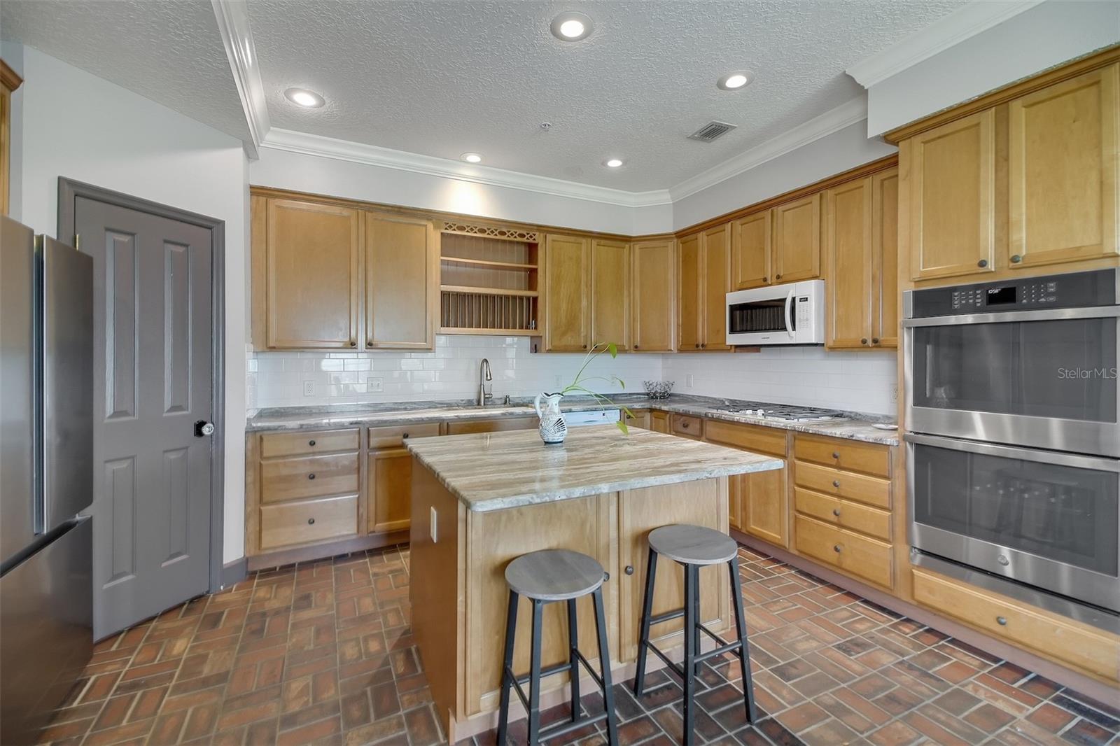 35405 Stagecoach Trl Property Photo 35