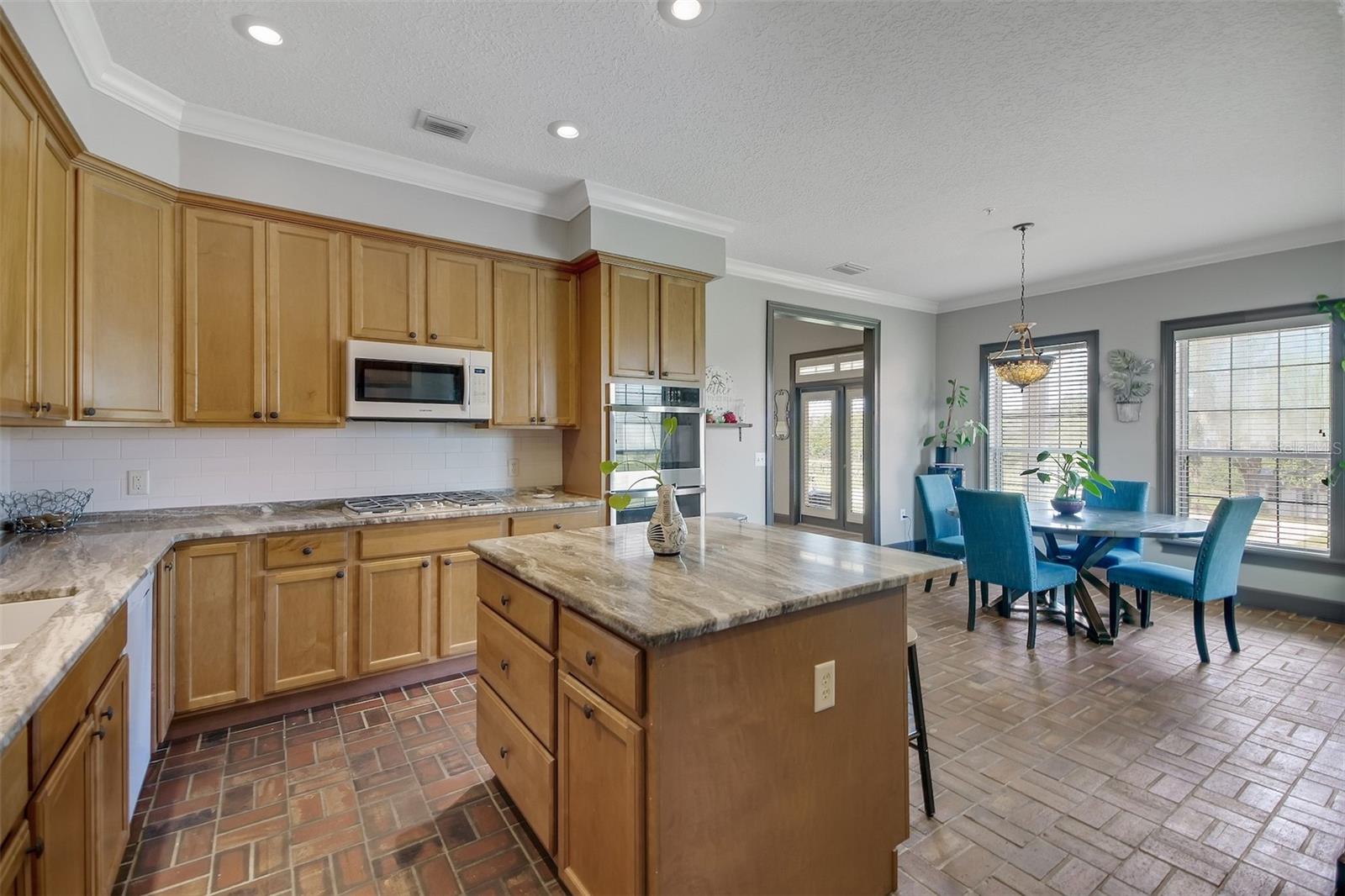 35405 Stagecoach Trl Property Photo 36