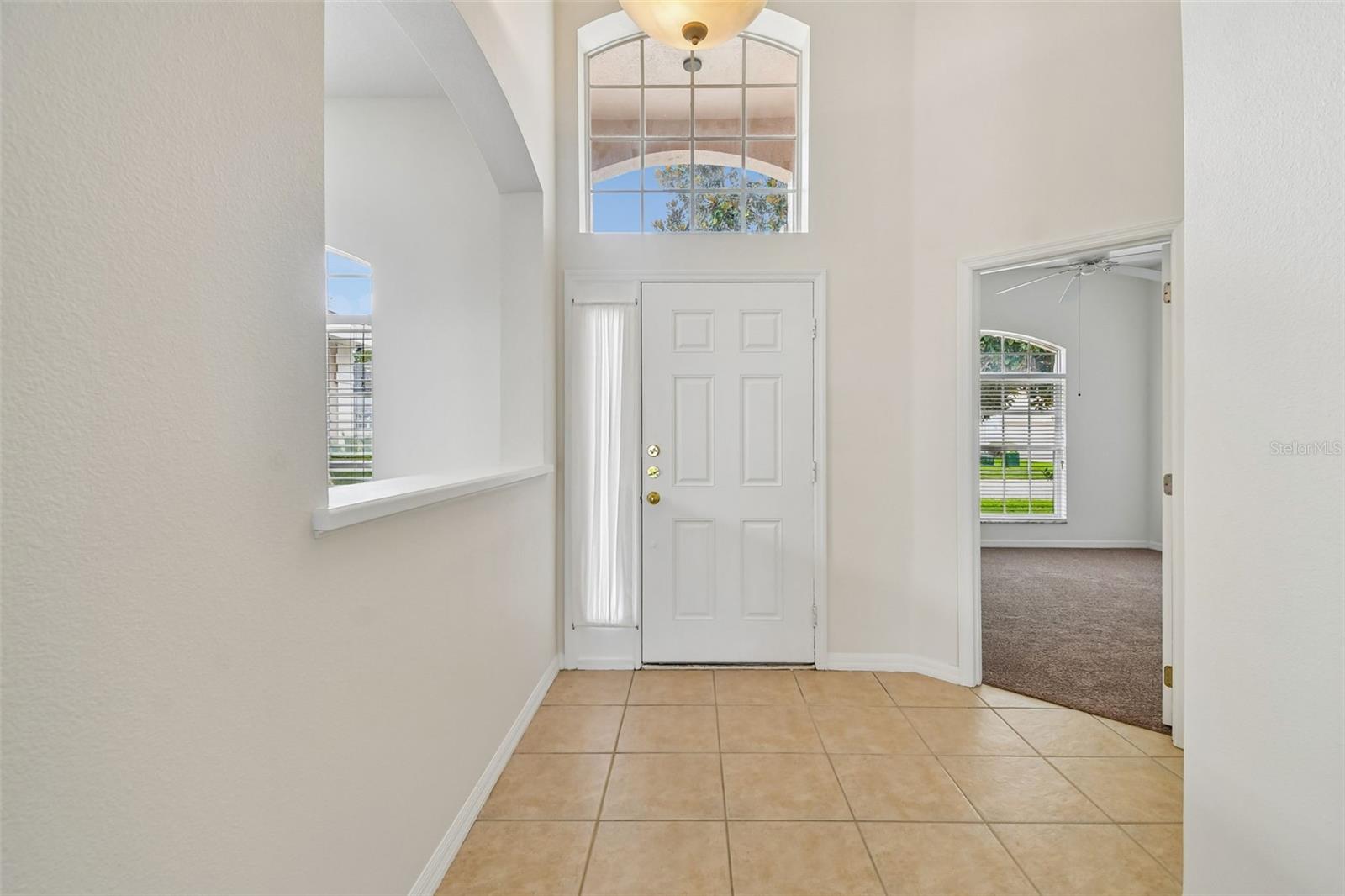 2337 Treymore Dr Property Photo 6