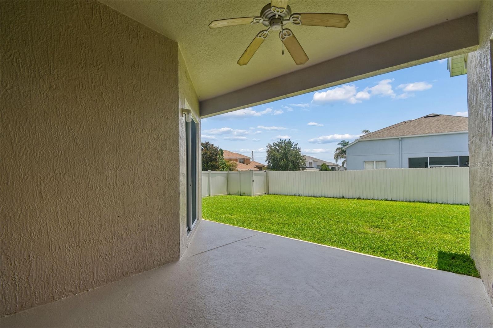 2337 Treymore Dr Property Photo 48