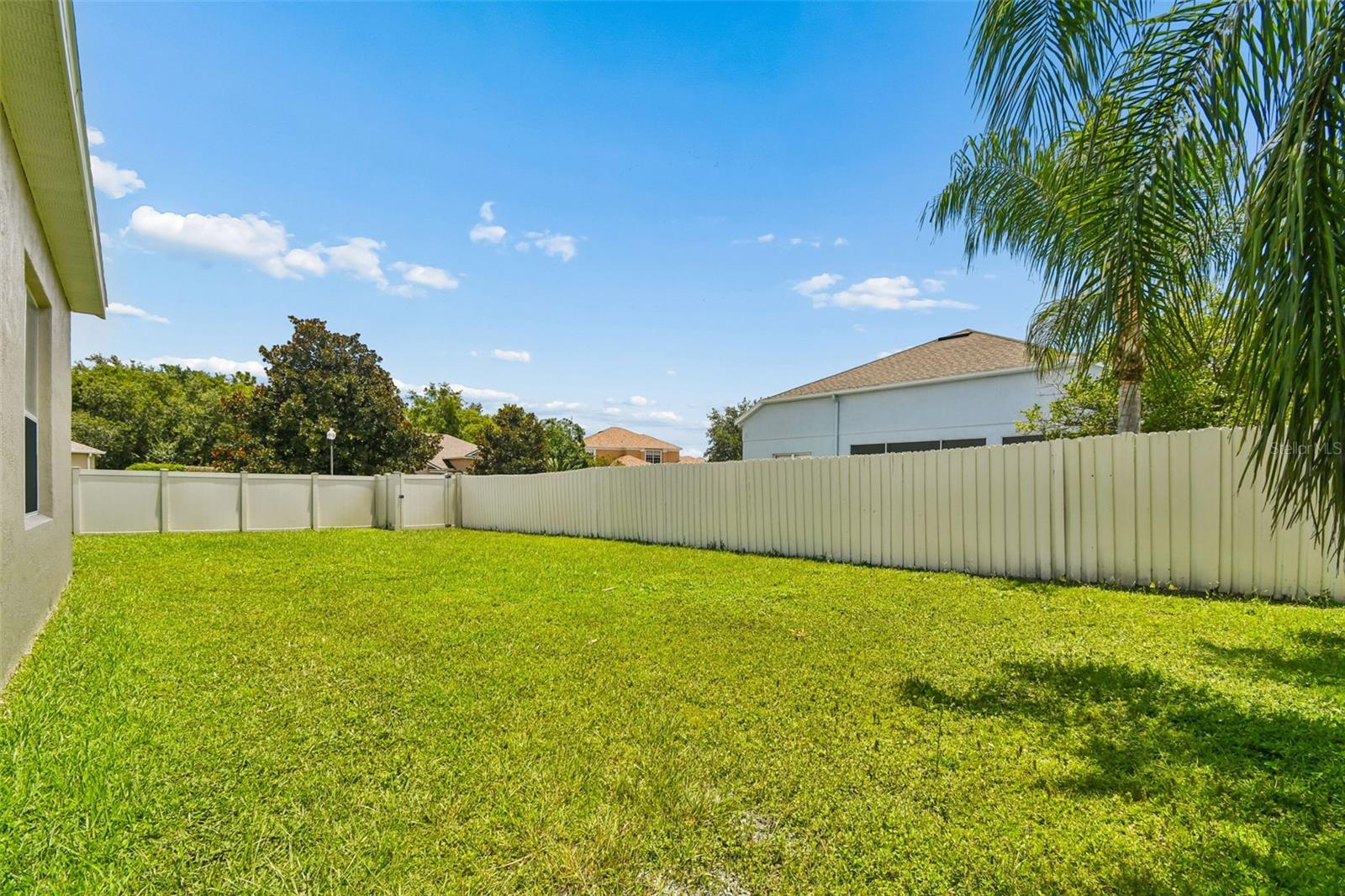 2337 Treymore Dr Property Photo 58