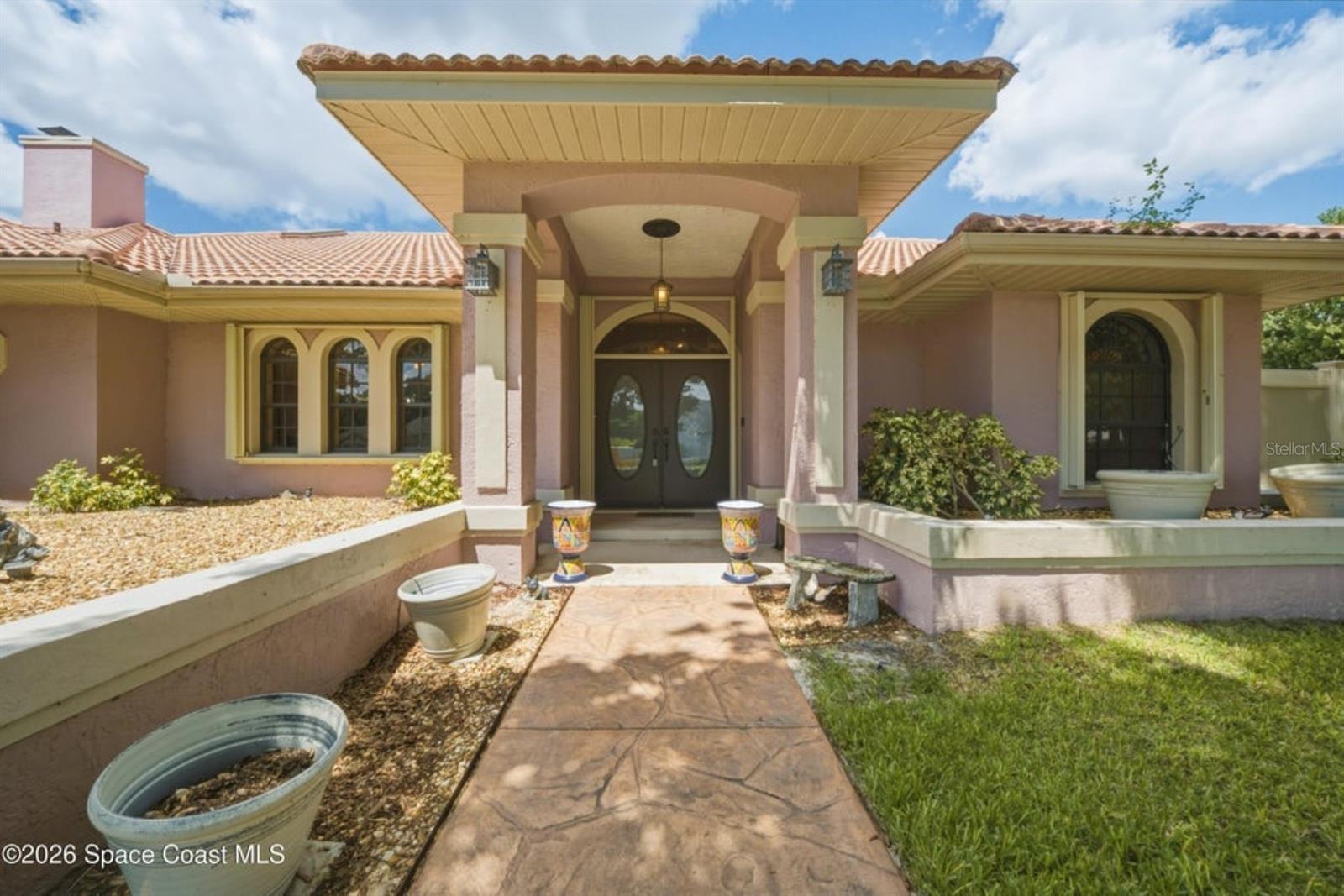 4562 Helena Dr Property Photo 4