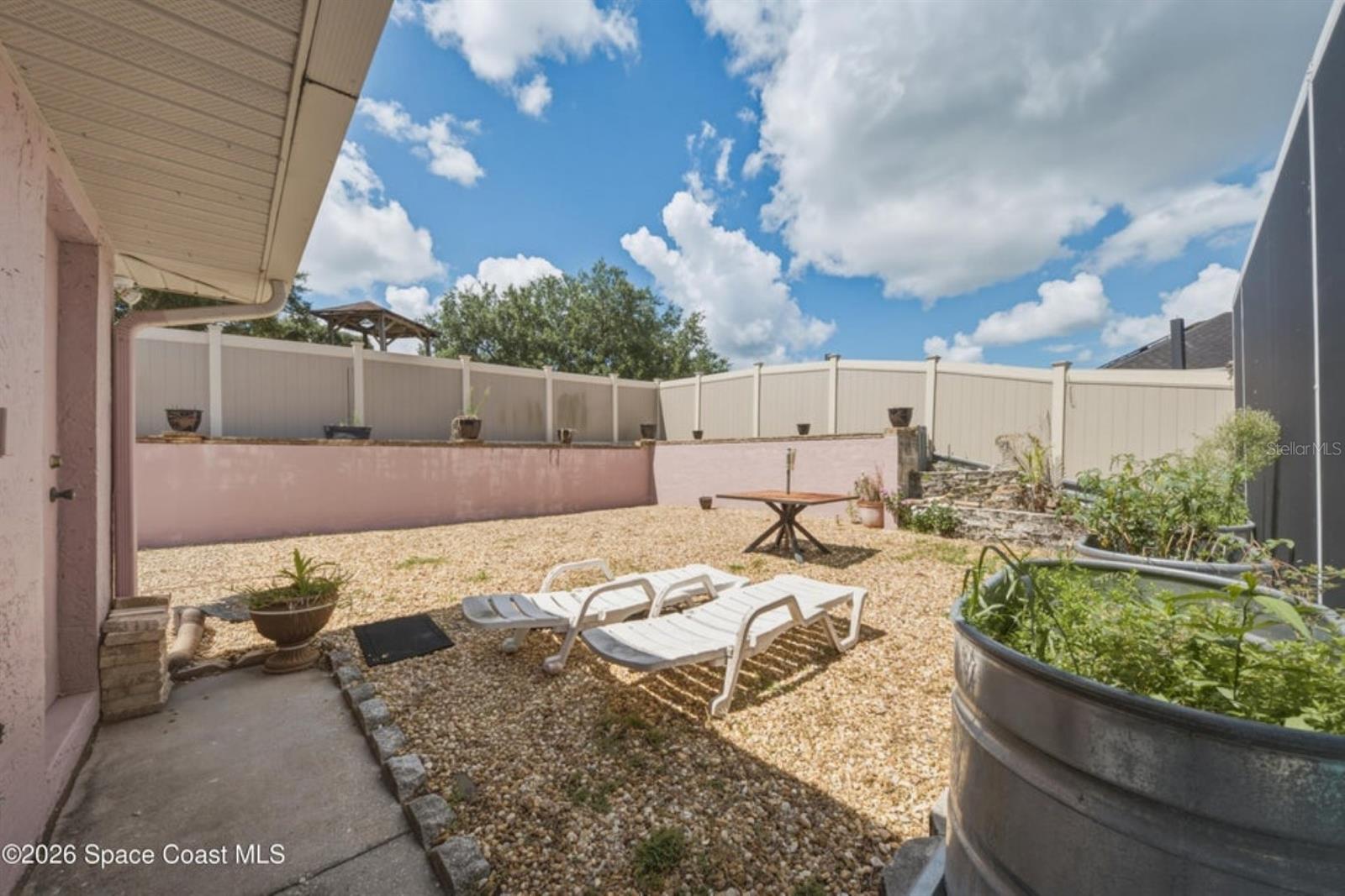 4562 Helena Dr Property Photo 12