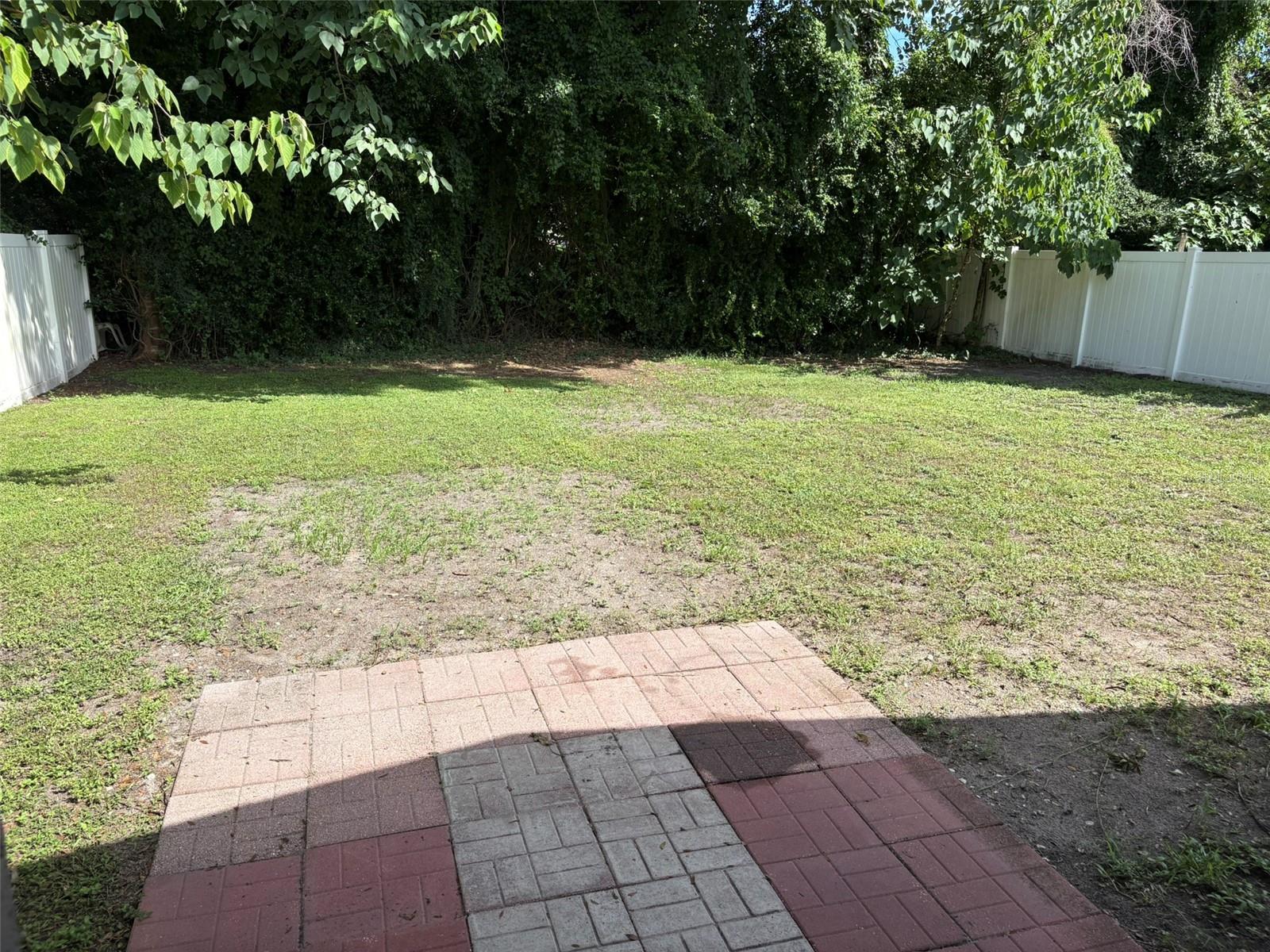 2415 Mayer St Property Photo 5
