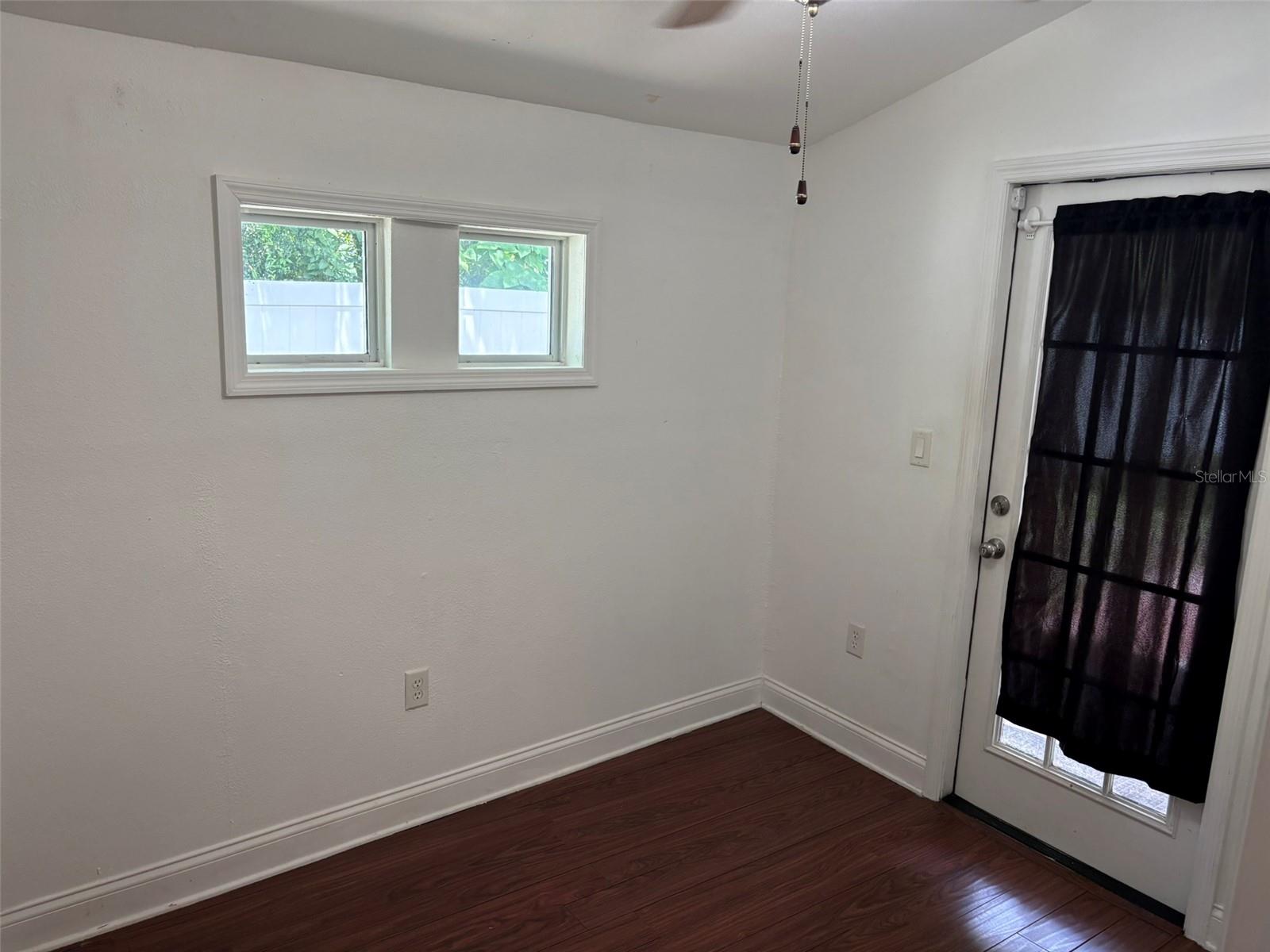 2415 Mayer St Property Photo 22