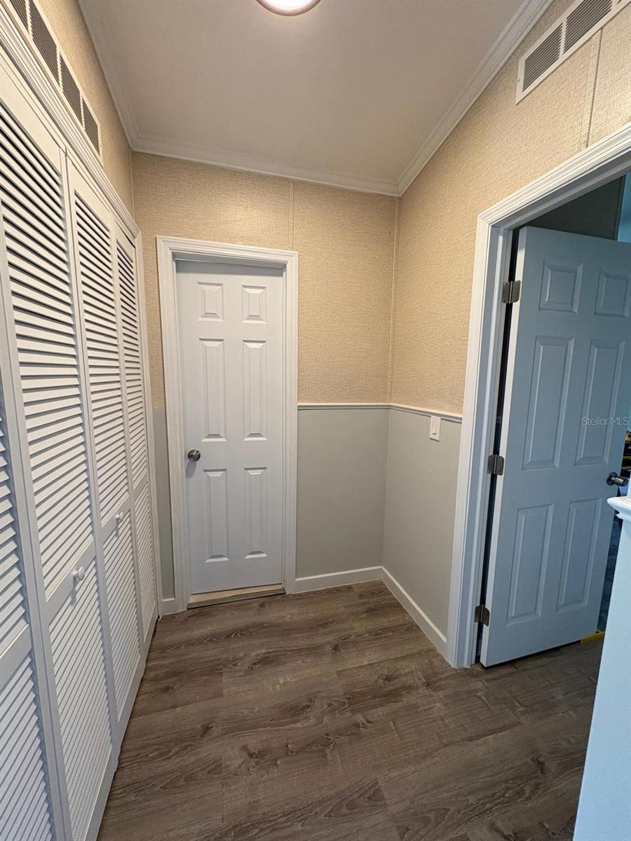 653 Los Altos Property Photo 15