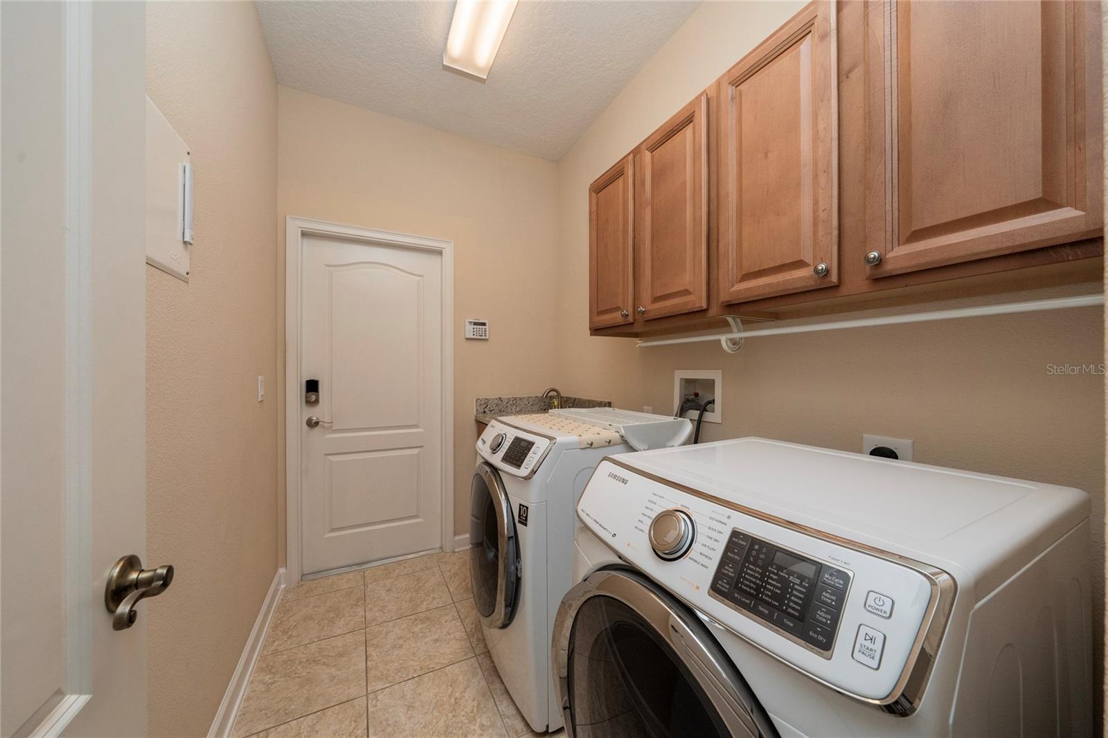 6230 Bordeaux Cir Property Photo 63