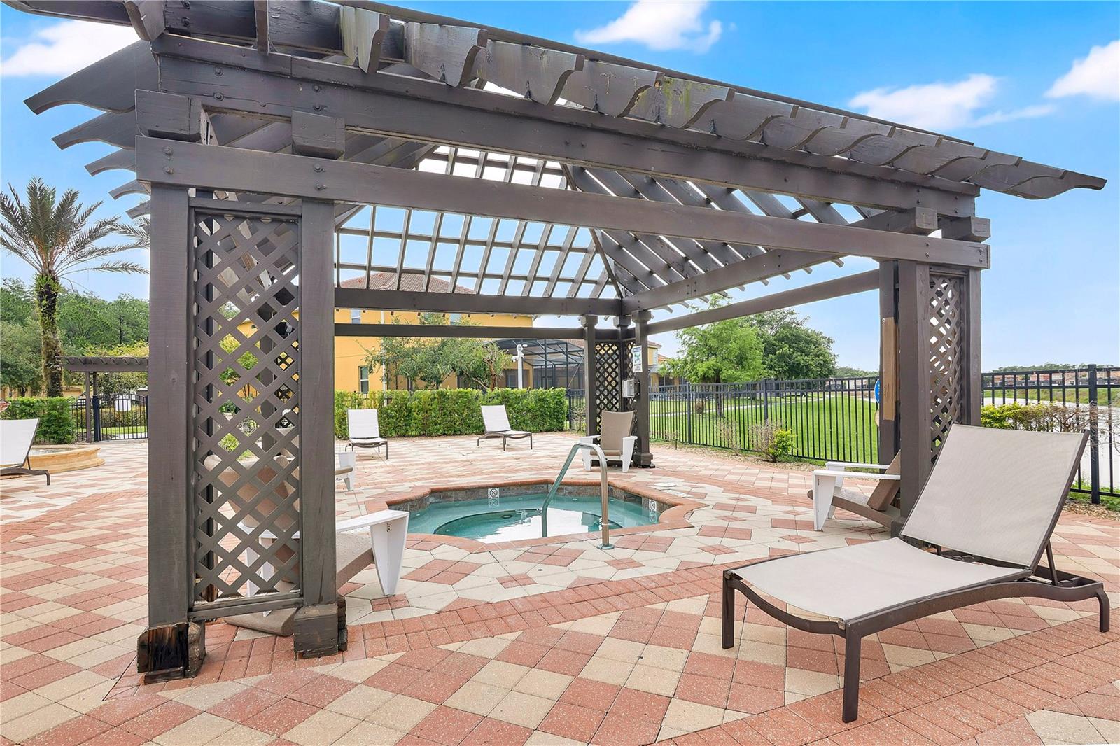 210 Ballo Dr Property Photo 41