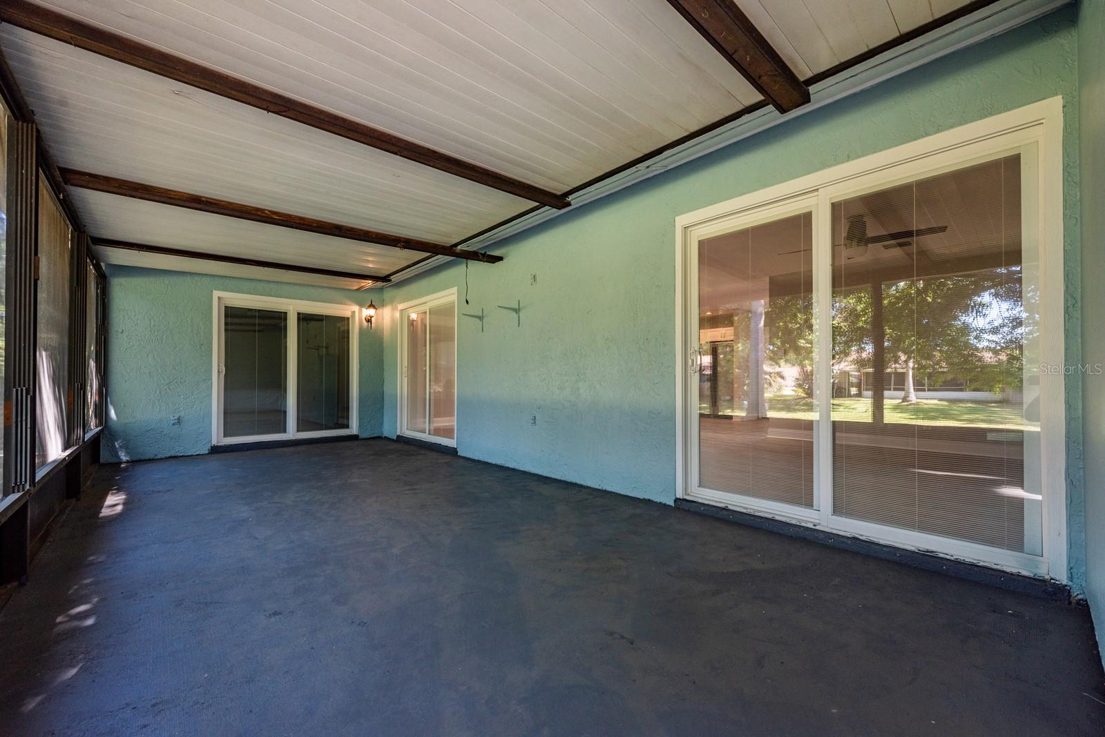 10330 Licorice Way Property Photo 15