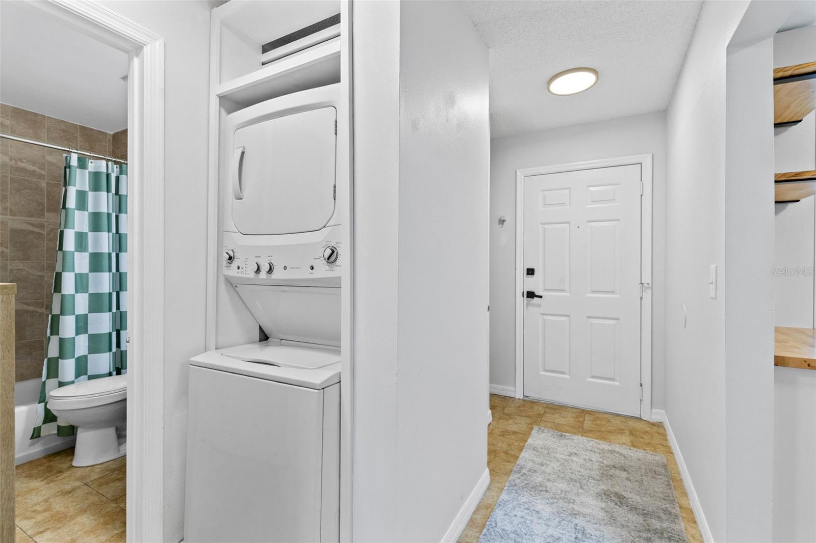 9514 Darien Ave #9514 Property Photo 12