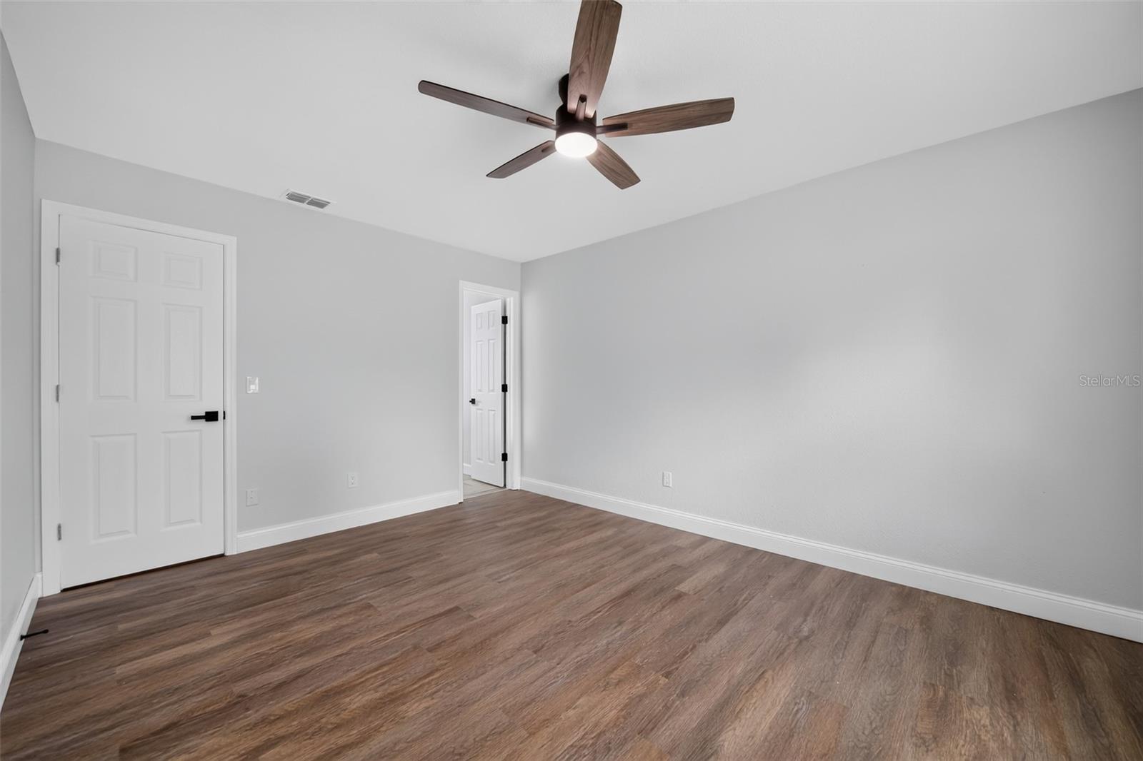 12100 Carolina Woods Ln Property Photo 18