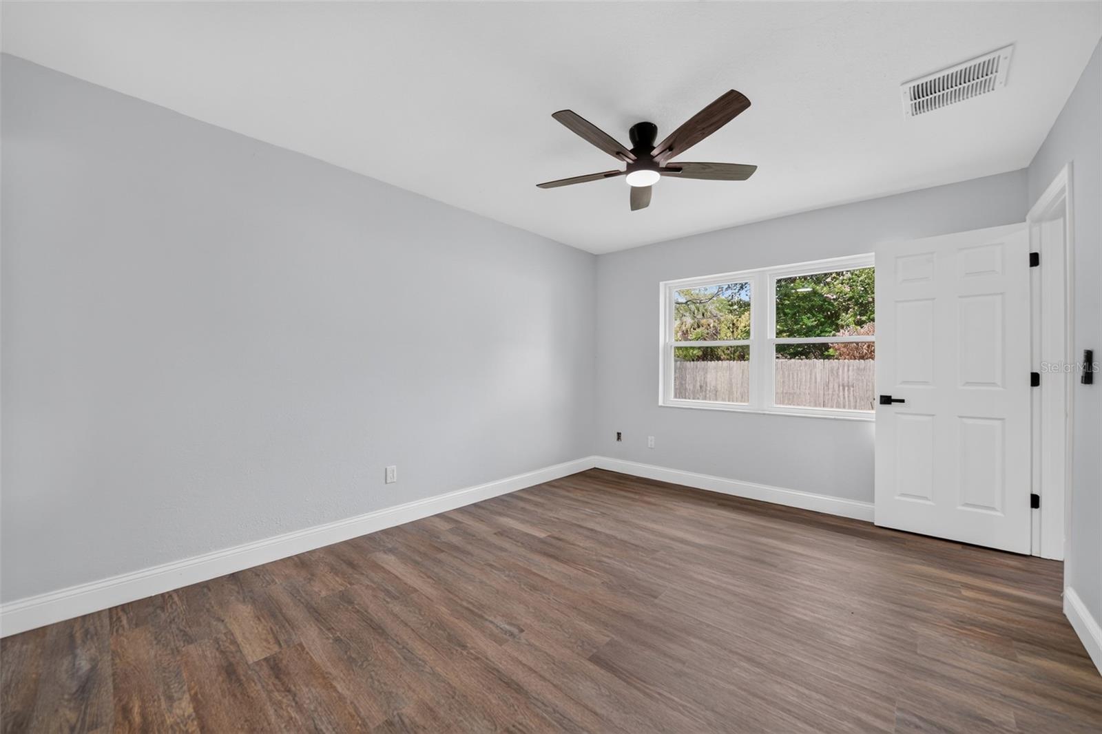 12100 Carolina Woods Ln Property Photo 23