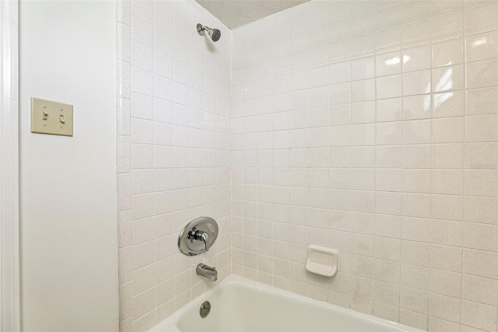 28 Linda Ln Property Photo 26
