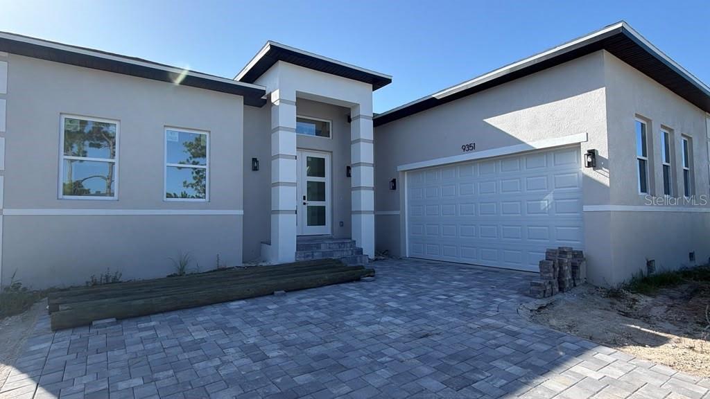 9351 Athel Dr Property Photo 4