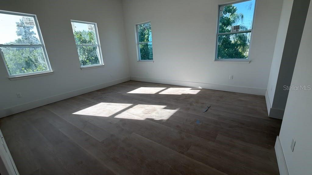 9351 Athel Dr Property Photo 28