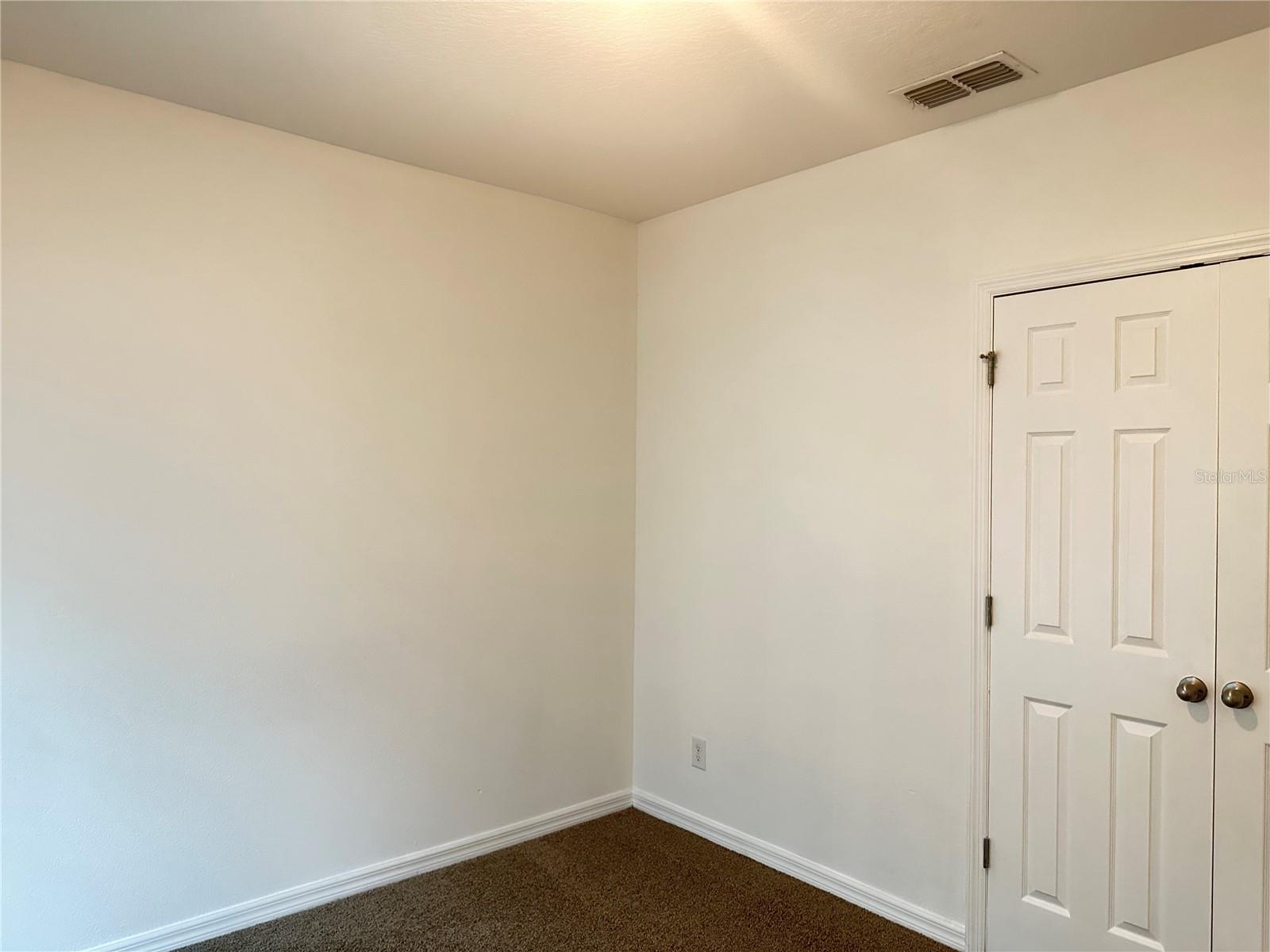 477 Kestrel Dr Property Photo 11