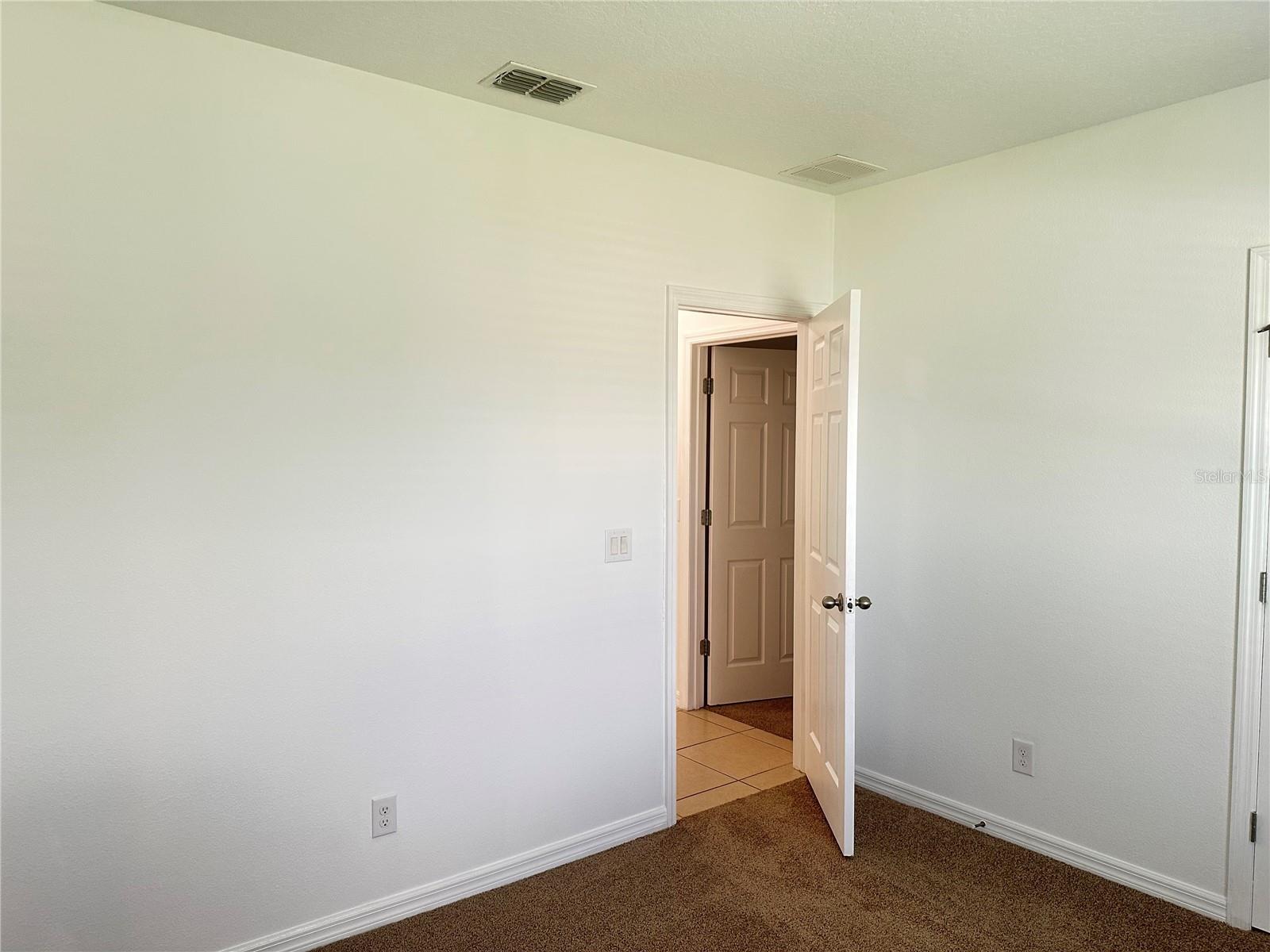 477 Kestrel Dr Property Photo 12