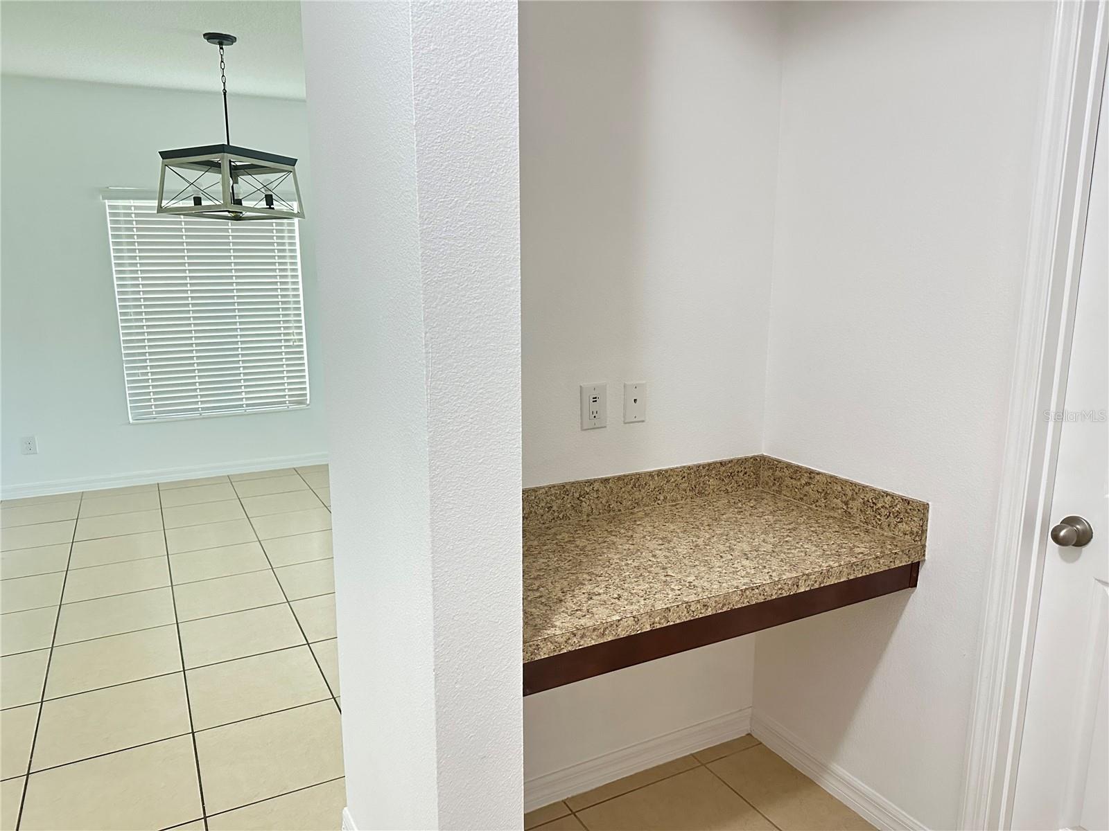 477 Kestrel Dr Property Photo 21