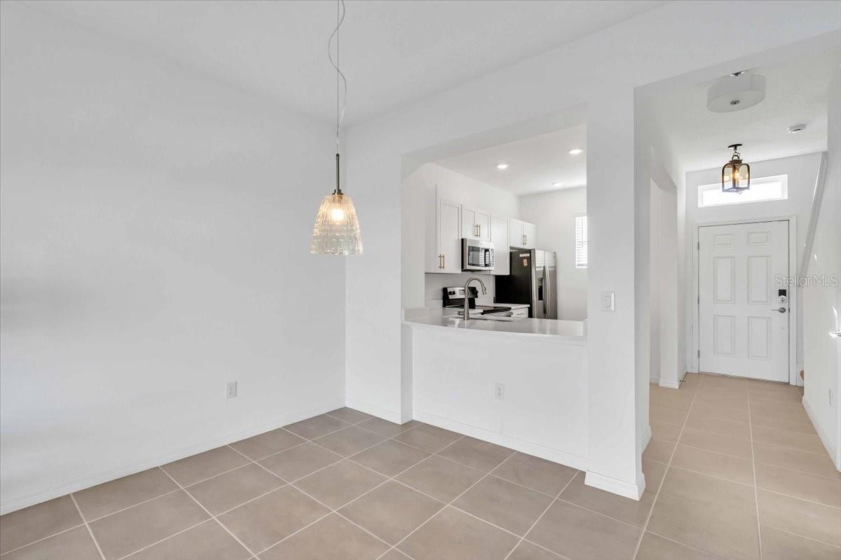 11747 Stonesmith Xing Property Photo 3