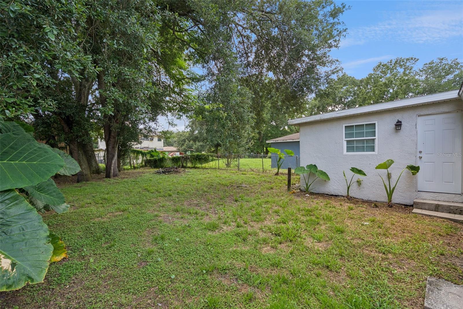 5000 Huppel Ave Property Photo 16